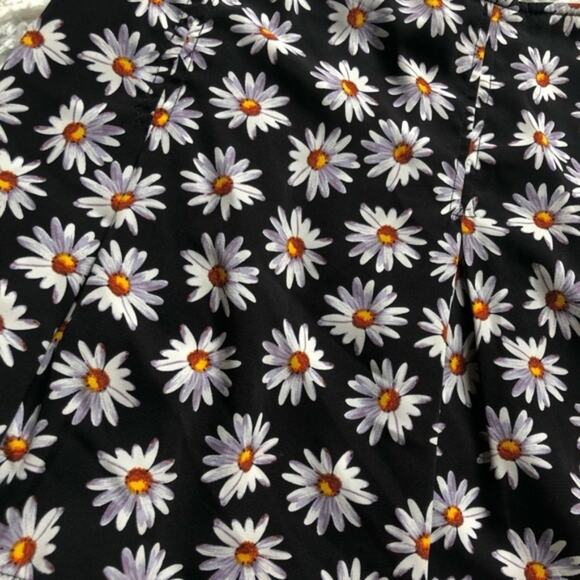 Pacsun Kirra Skirt size xs floral flower print dainty daisy - Picture 4 of 6